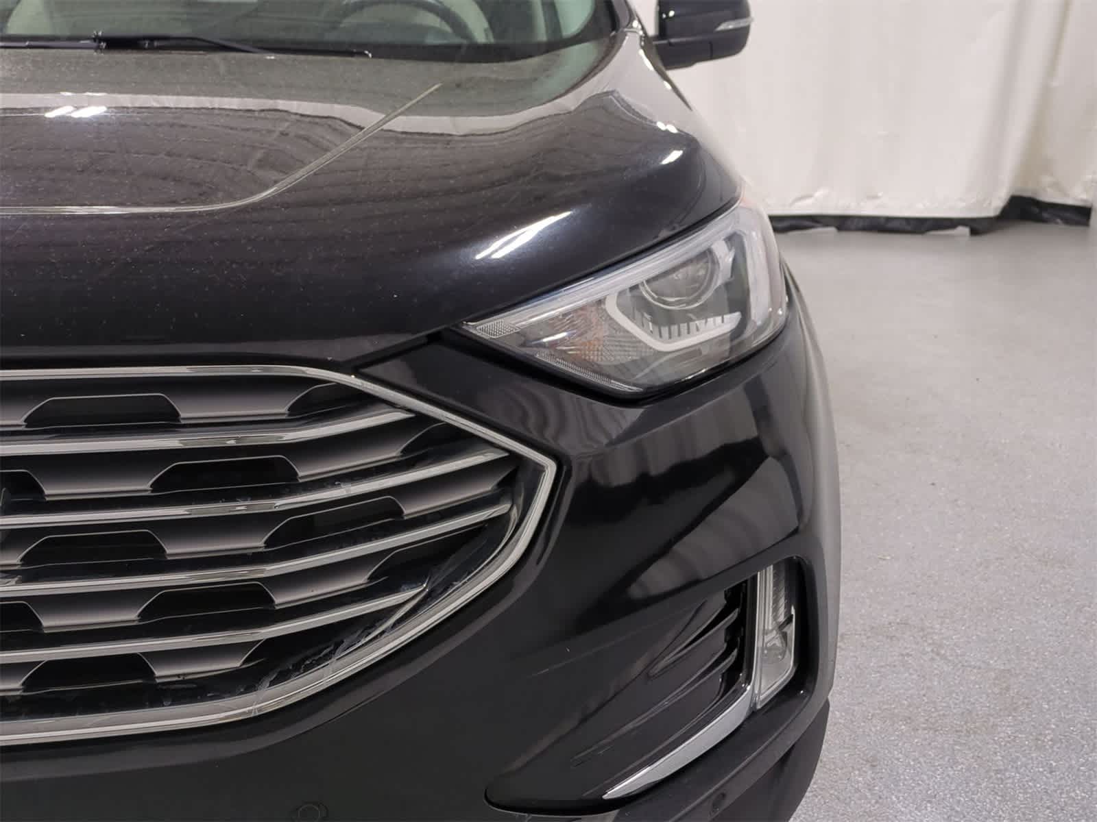 Thumbnail: 2020 Ford Edge - 11