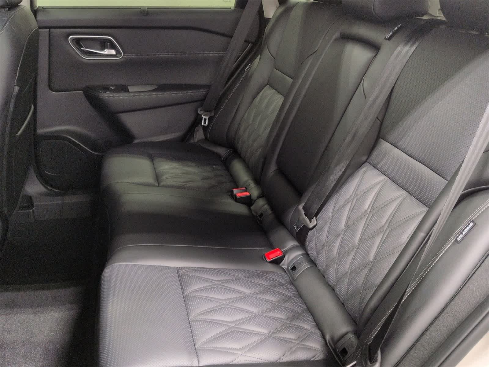 Thumbnail: 2026 Nissan Rogue - 21