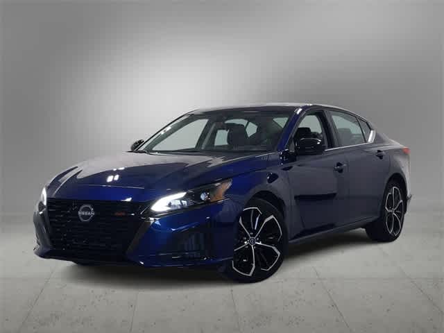 2023 Nissan Altima SR -
                Farmington Hills, MI