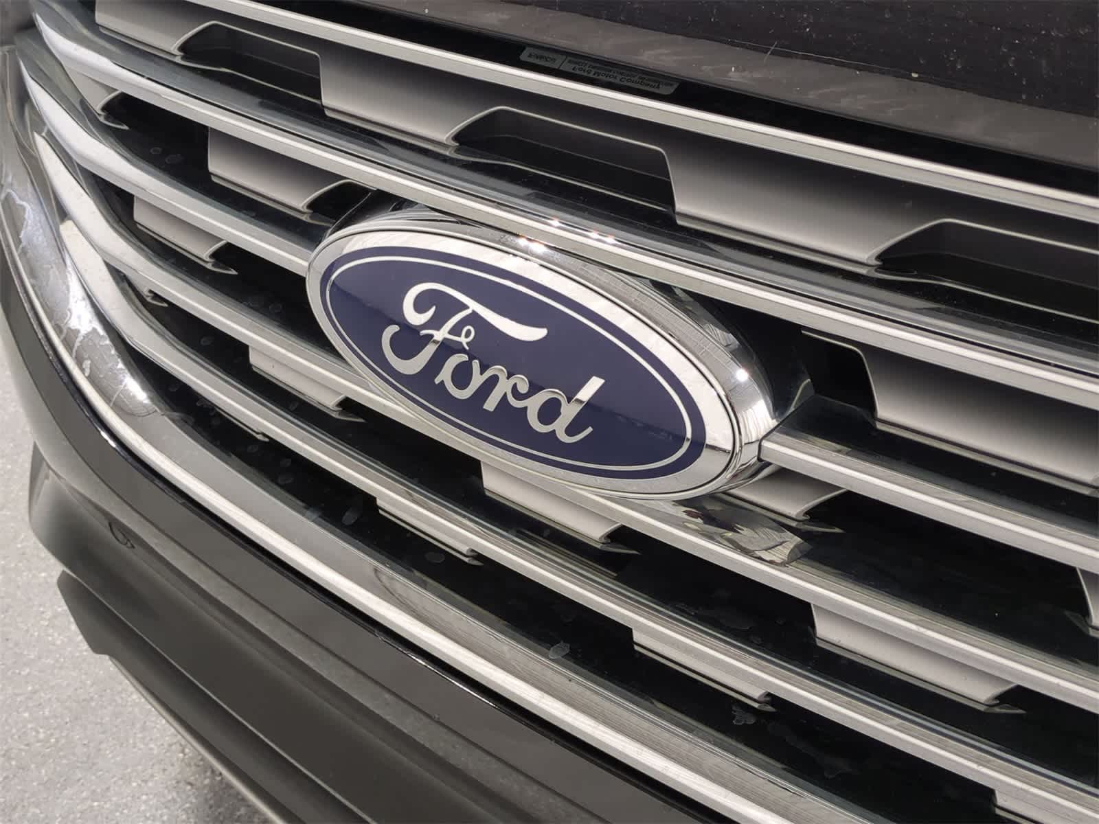 Thumbnail: 2020 Ford Edge - 12