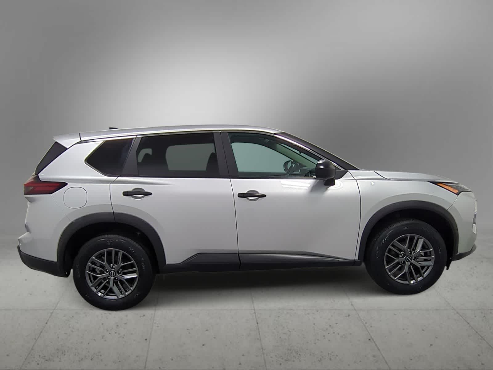 Thumbnail: 2024 Nissan Rogue - 9
