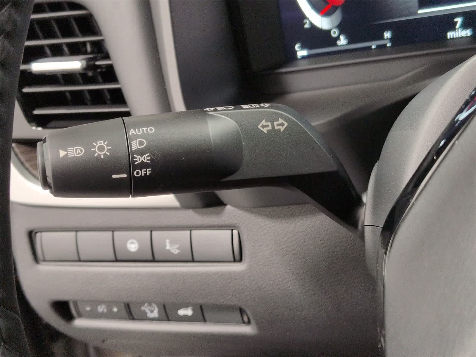 Thumbnail: 2026 Nissan Rogue - 29