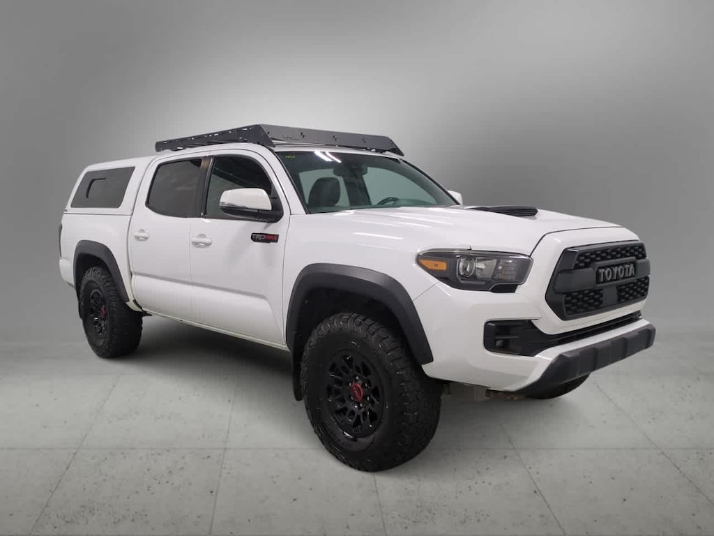 Used 2018 Toyota Tacoma  Truck Double Cab