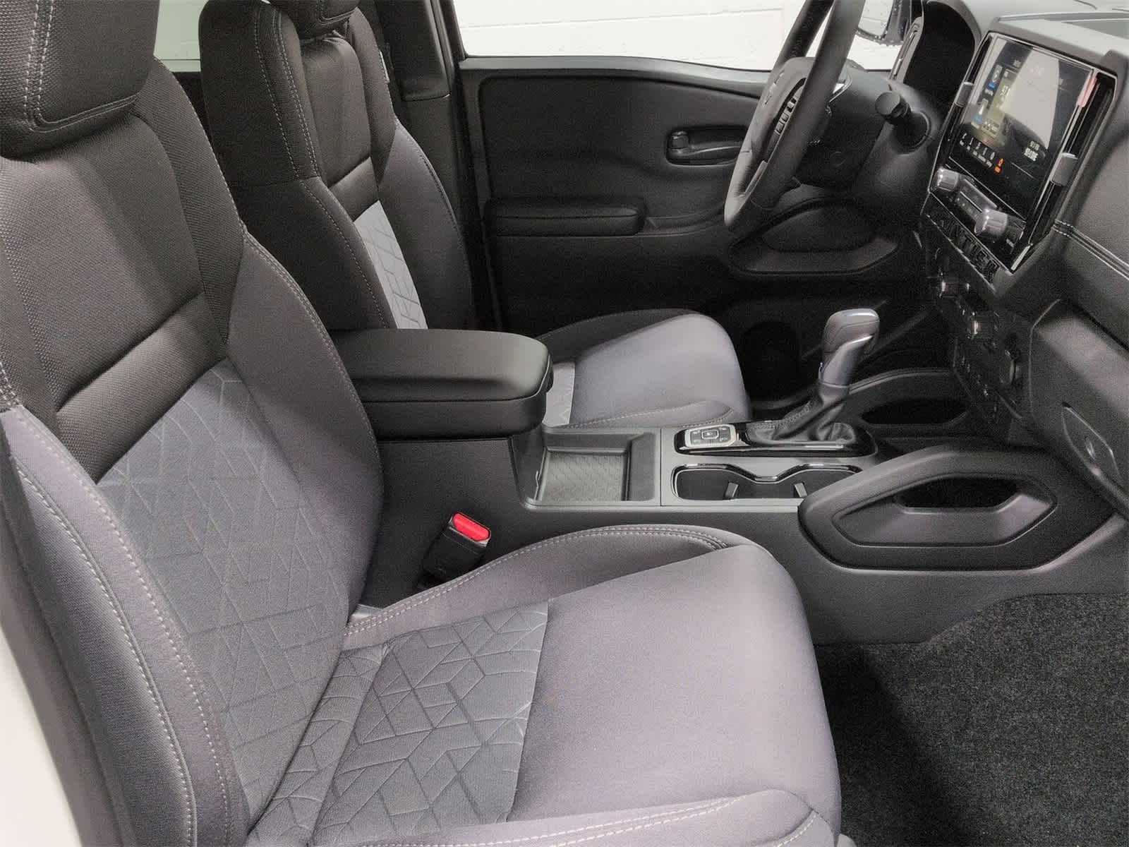 Thumbnail: 2026 Nissan Frontier - 22