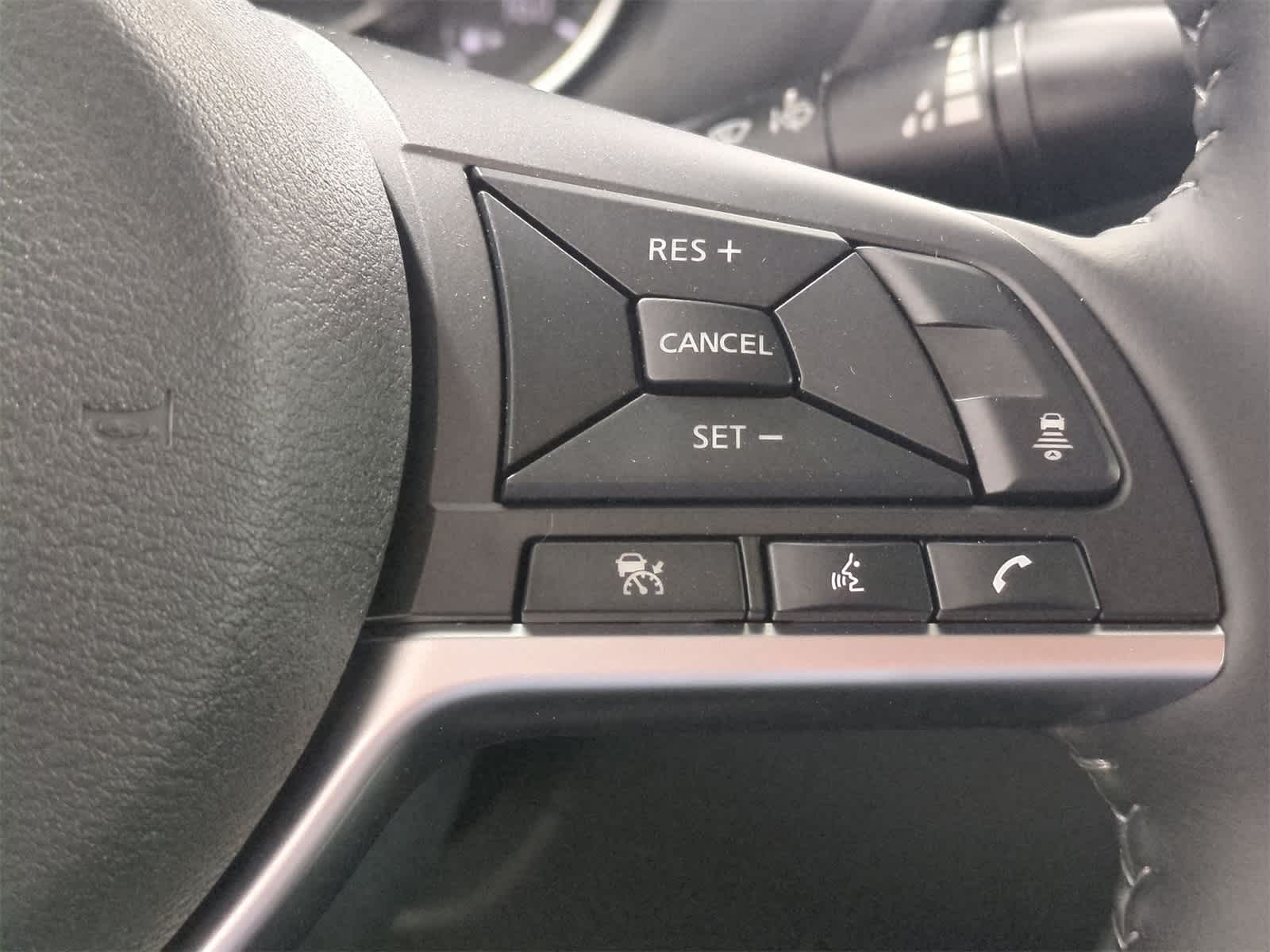 Thumbnail: 2025 Nissan Sentra - 24