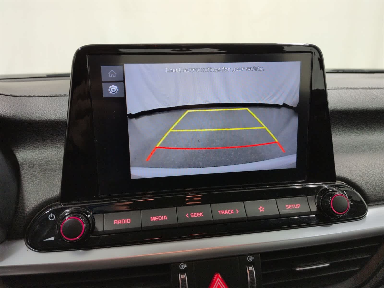 Thumbnail: 2023 Kia Forte - 29