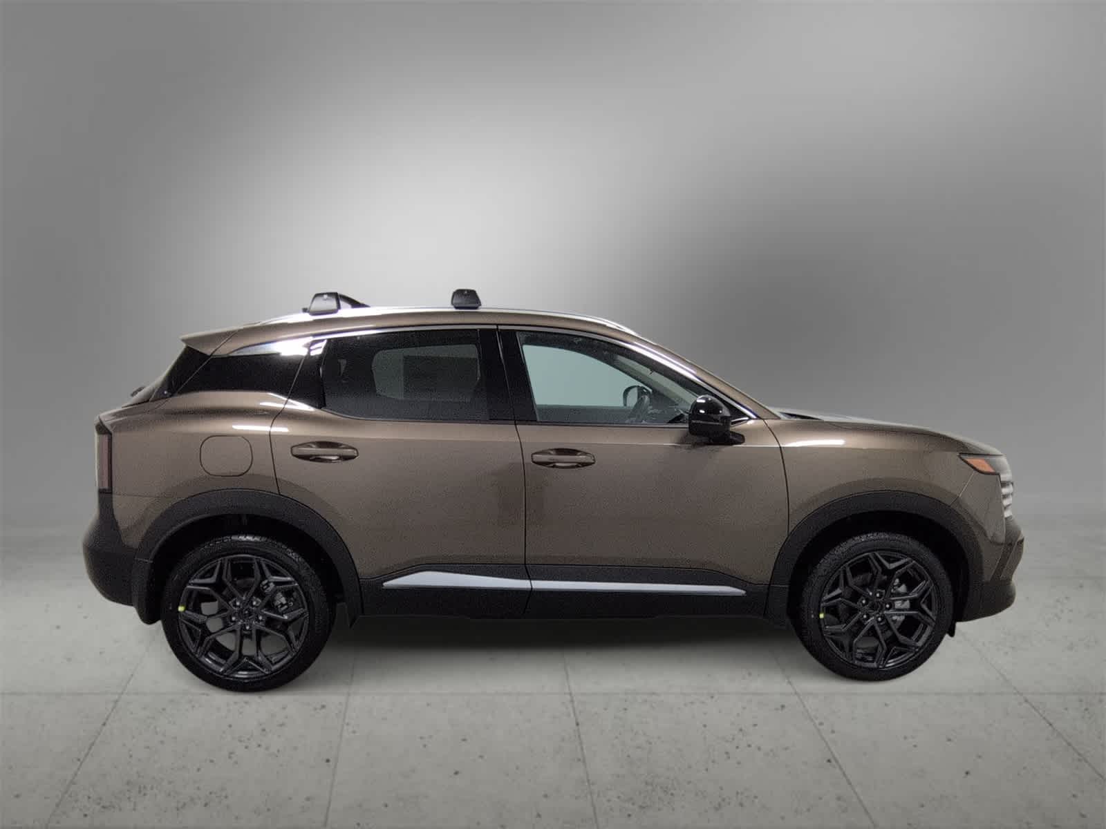 Thumbnail: 2026 Nissan Kicks - 9