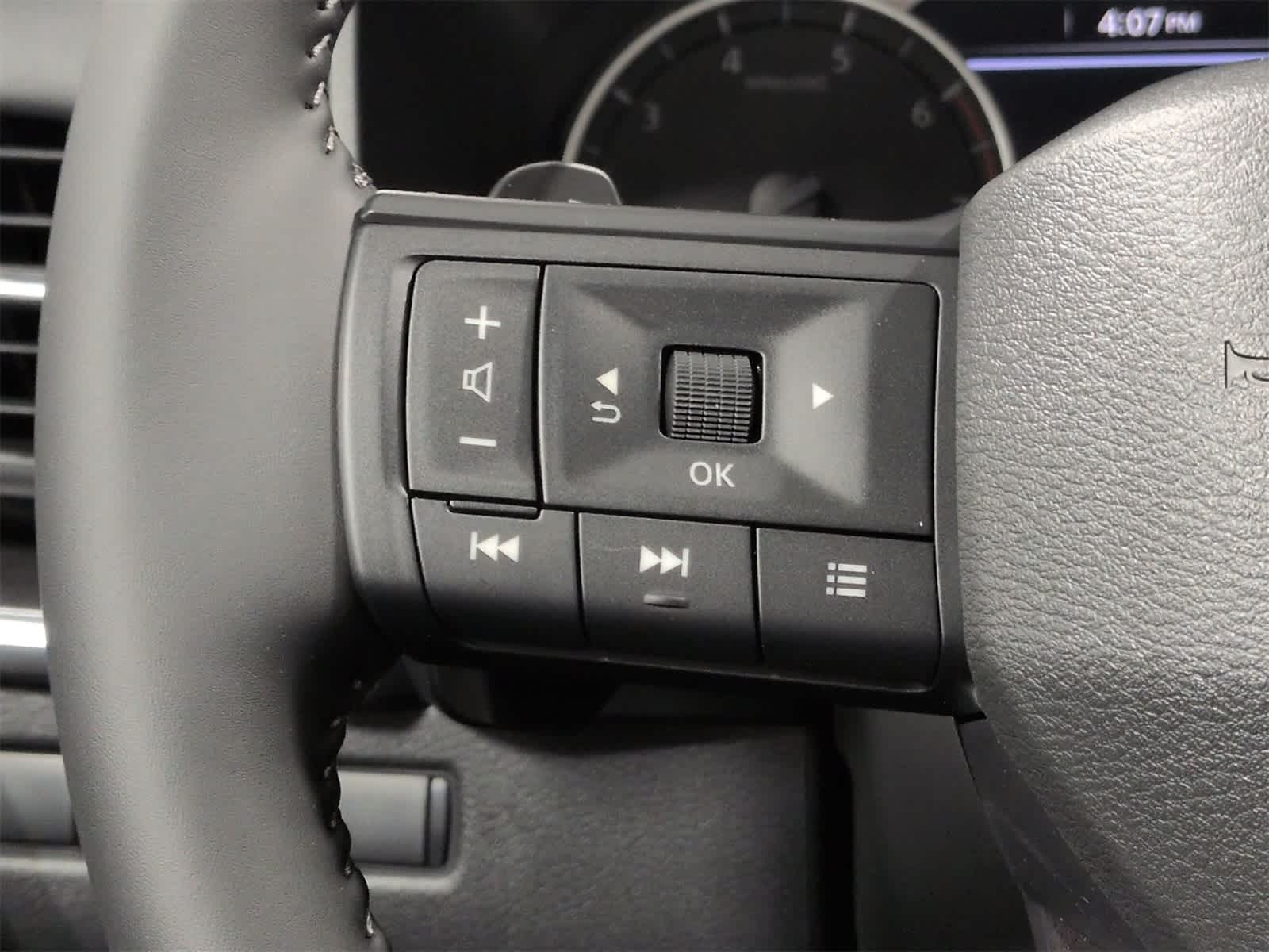 Thumbnail: 2026 Nissan Rogue - 17