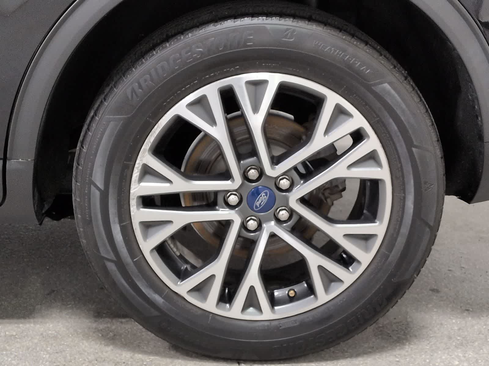 Thumbnail: 2020 Ford Escape - 14