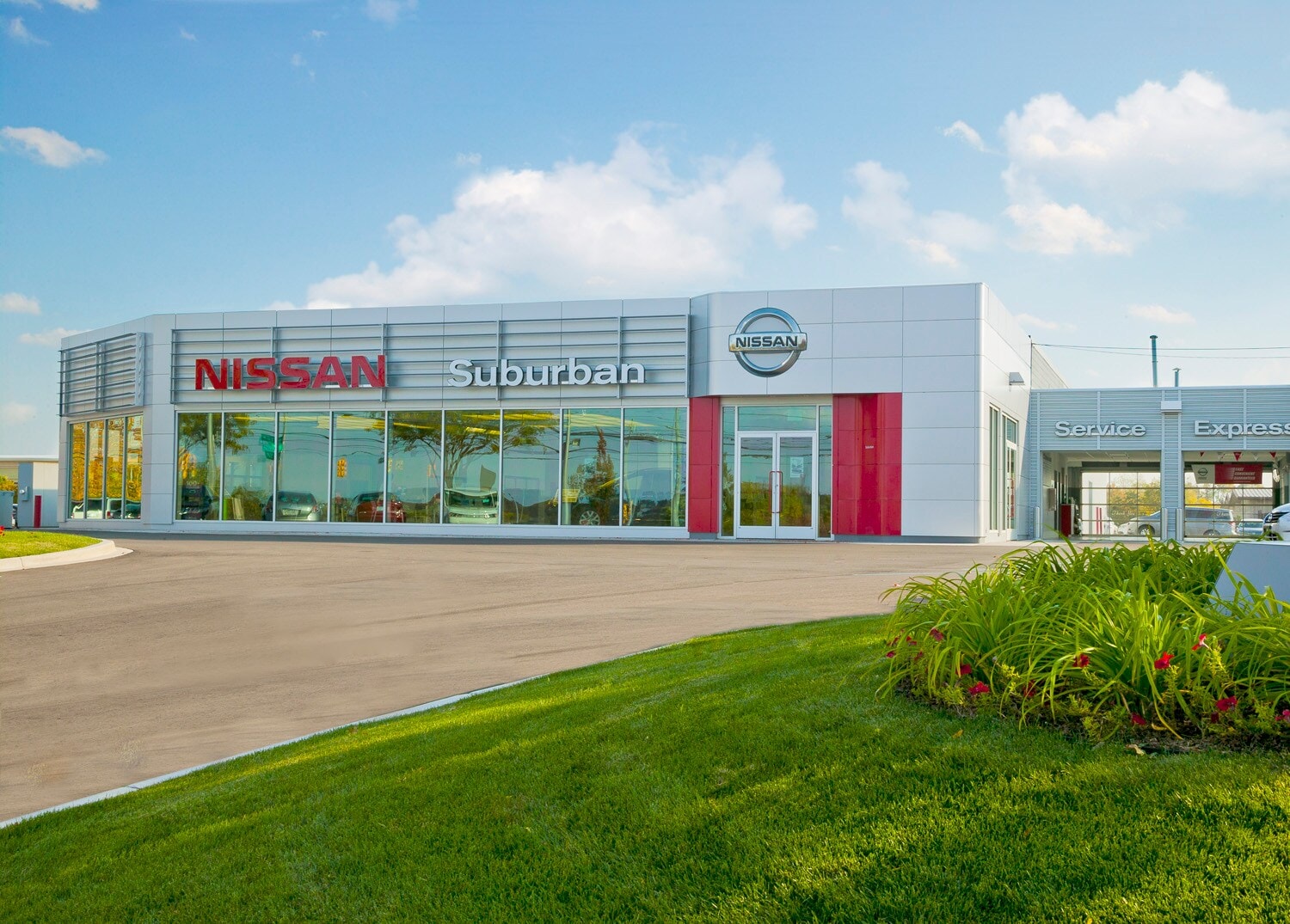 New Nissan Vehicles Nissan Dealer in Farmington Hills, MI