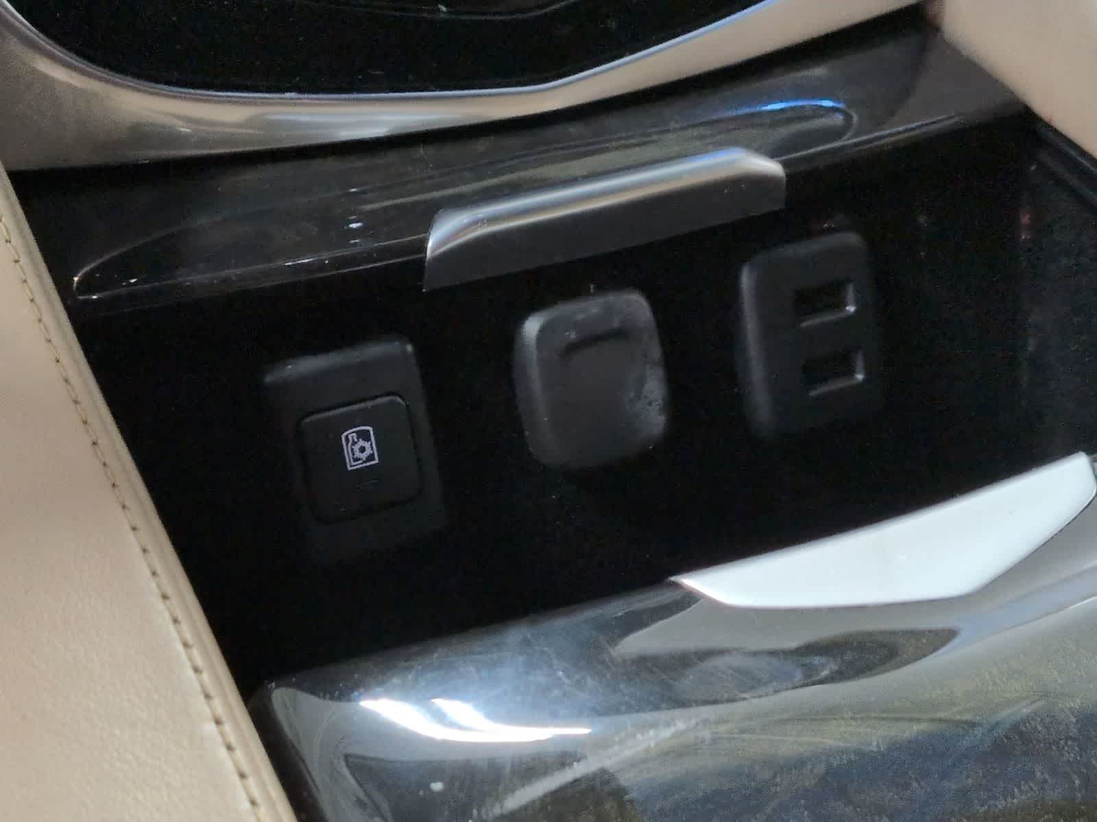 Thumbnail: 2019 Cadillac Escalade - 39