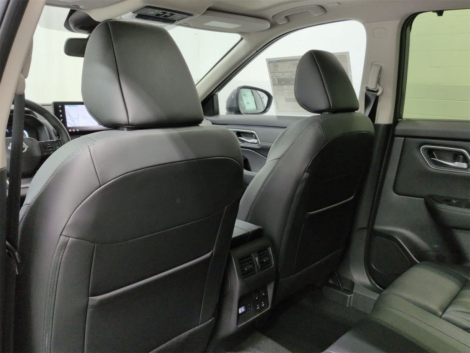 Thumbnail: 2026 Nissan Rogue - 18