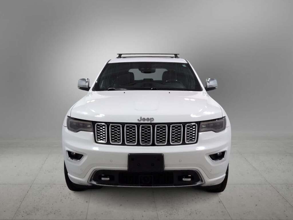 Used 2017 Jeep Grand Cherokee Overland 4x4 SUV