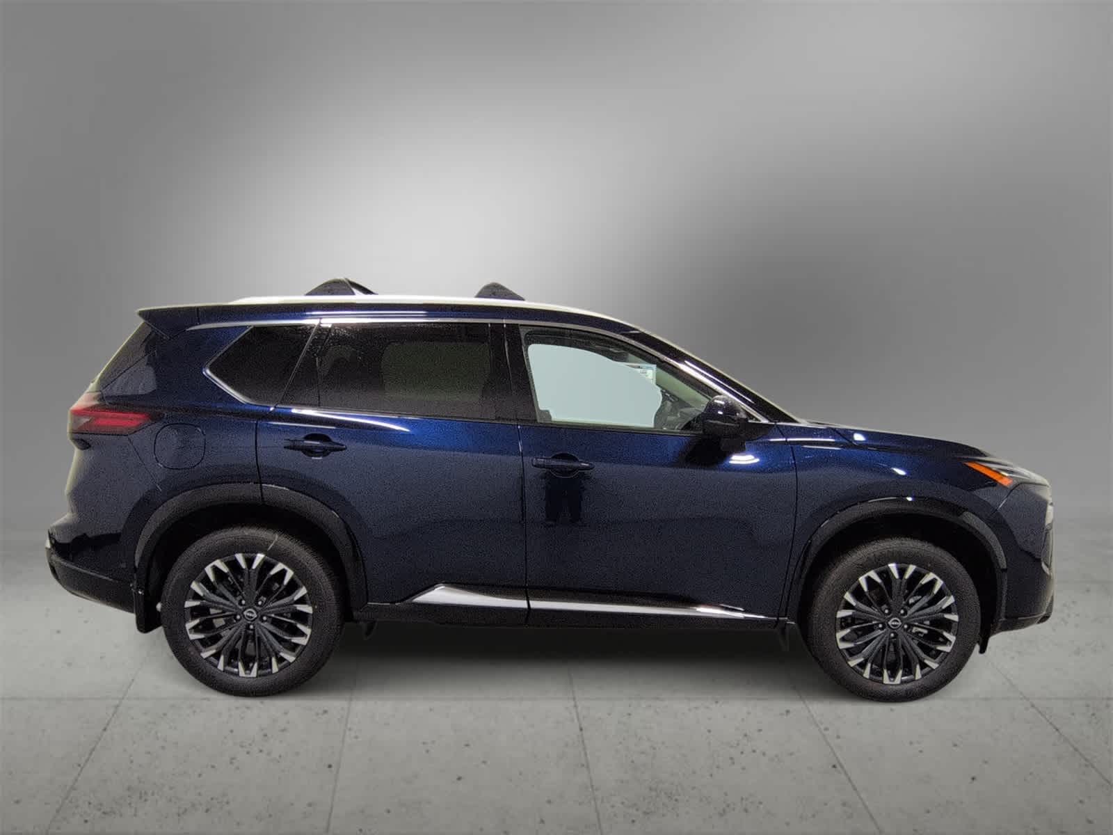Thumbnail: 2026 Nissan Rogue - 9