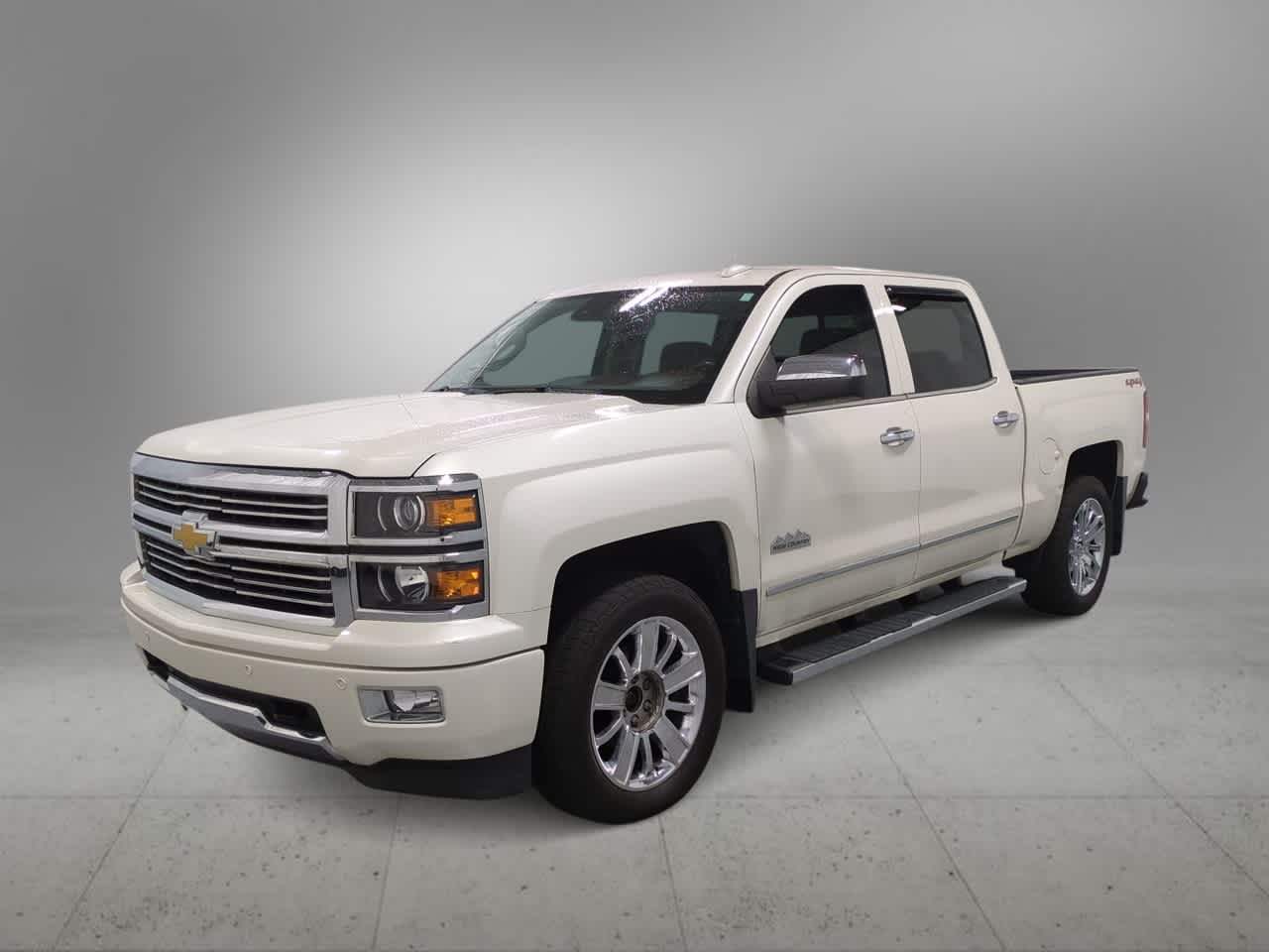 2015 Chevrolet Silverado 1500 High Country photo 4