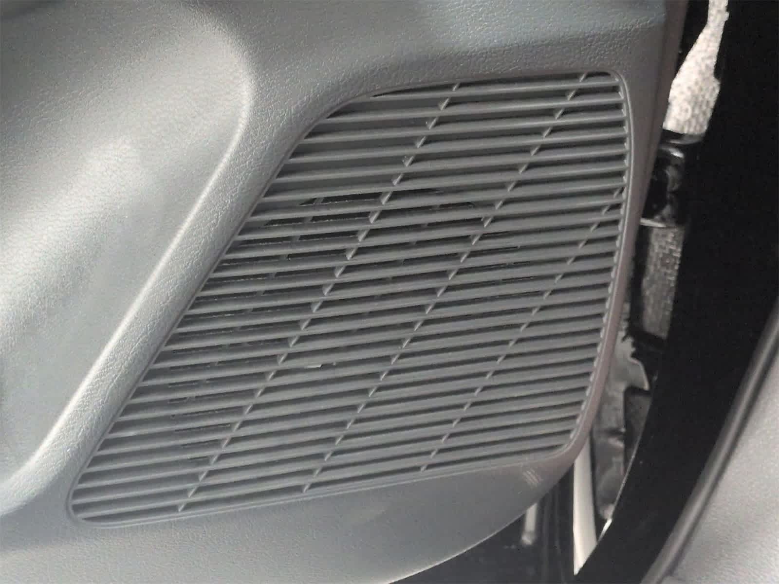 Thumbnail: 2026 Nissan Kicks - 30