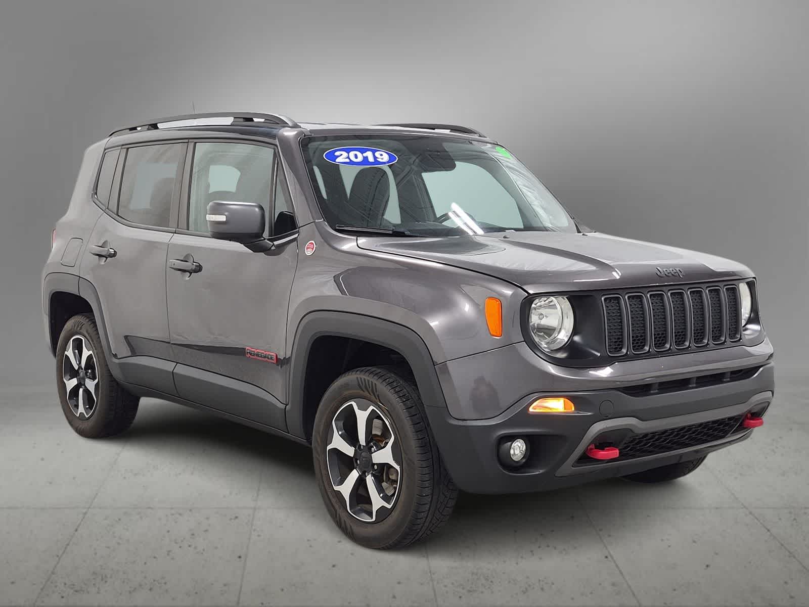Used 2019 Jeep Renegade Trailhawk with VIN ZACNJBC18KPK34917 for sale in Farmington, MI