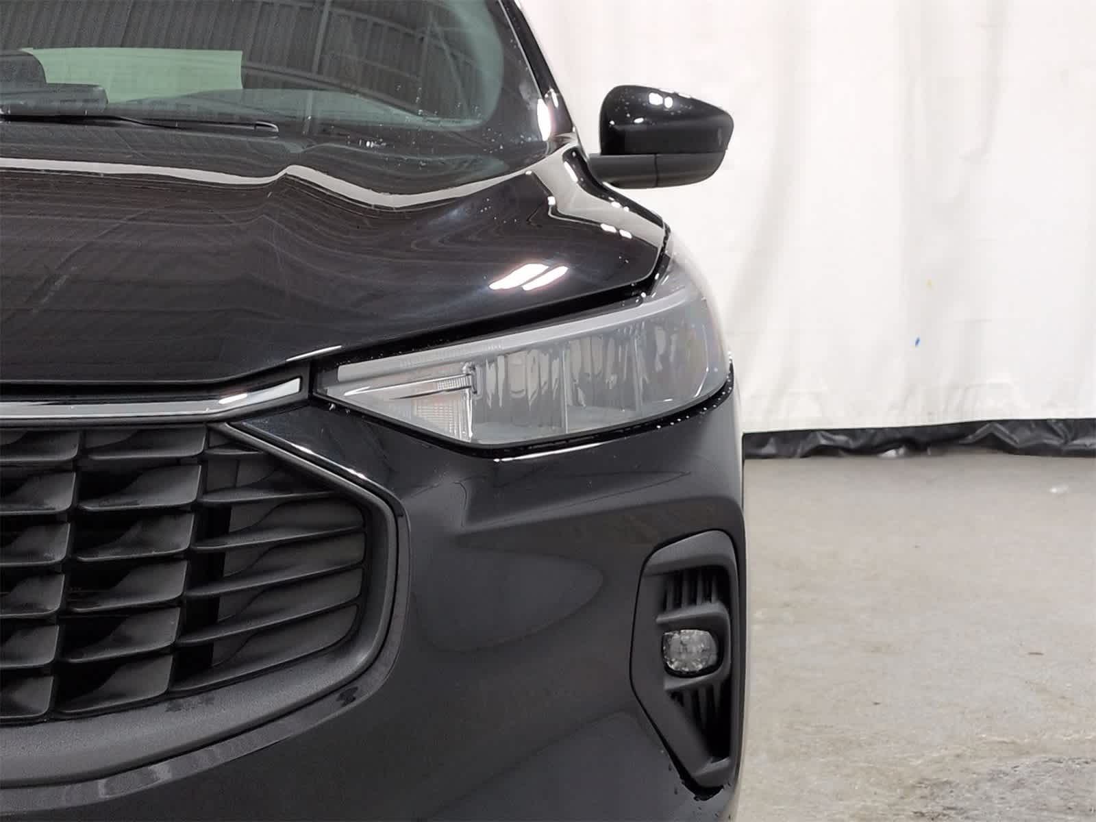 Thumbnail: 2025 Ford Escape - 11