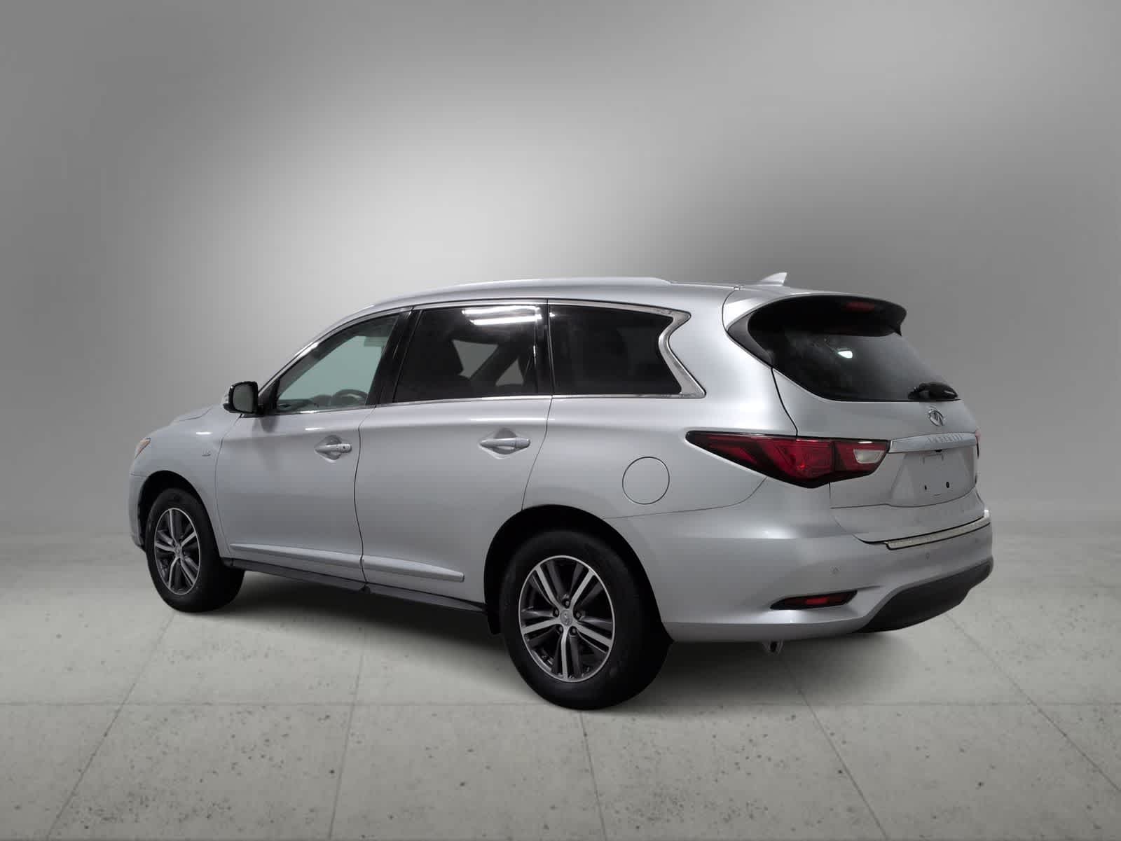 Thumbnail: 2018 INFINITI QX60 - 6