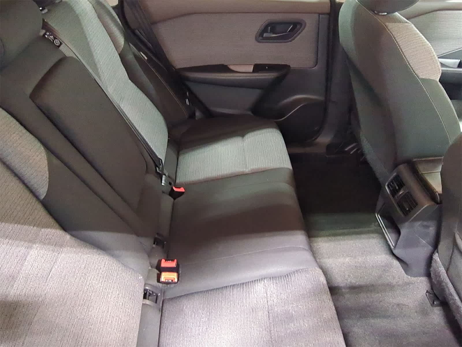 Thumbnail: 2022 Nissan Rogue - 20