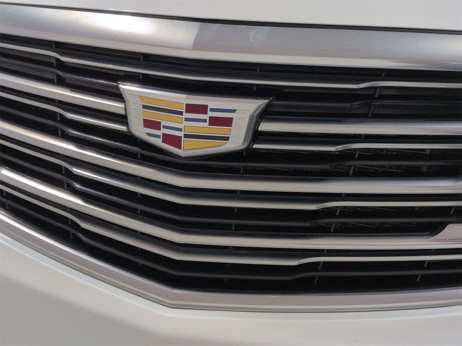Thumbnail: 2017 Cadillac XT5 - 12