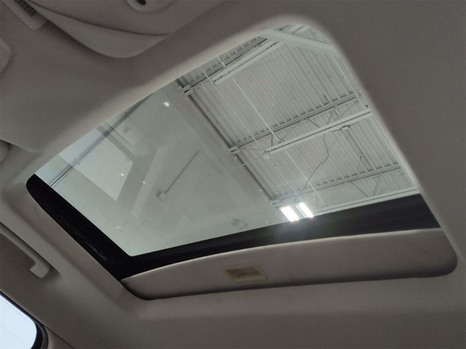 Thumbnail: 2012 Ford Flex - 20