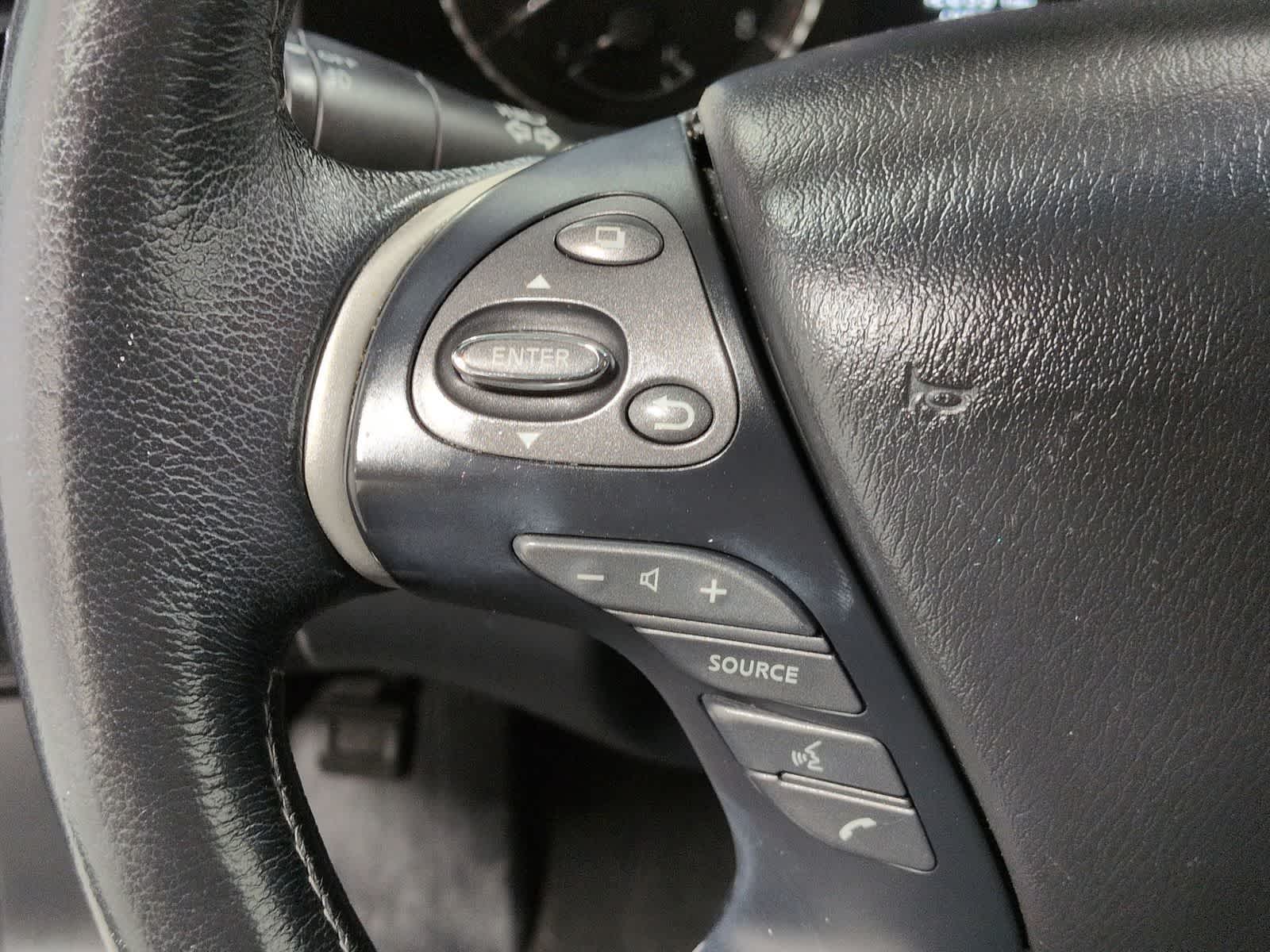 Thumbnail: 2016 INFINITI QX60 - 22