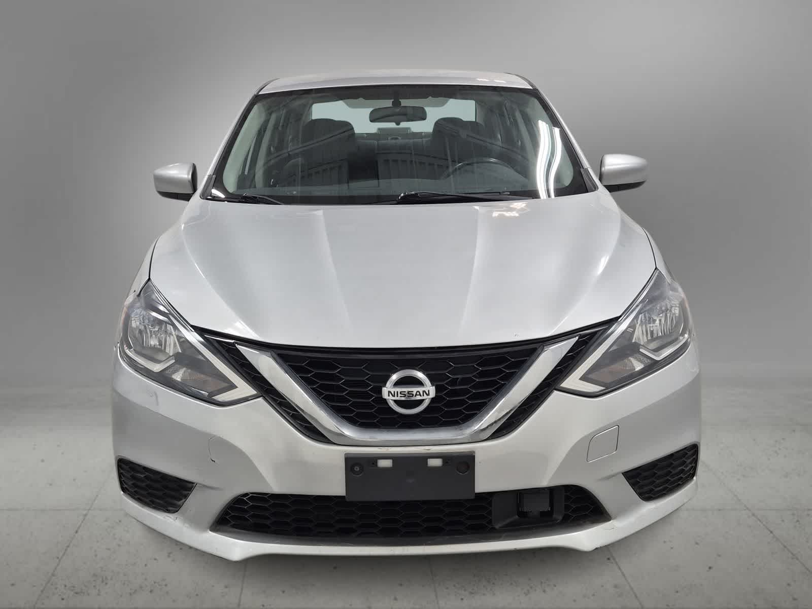 Thumbnail: 2018 Nissan Sentra - 3