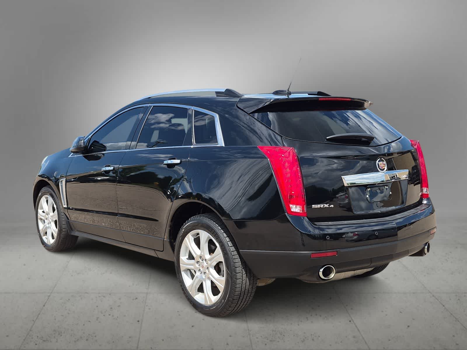 Thumbnail: 2015 Cadillac SRX - 6