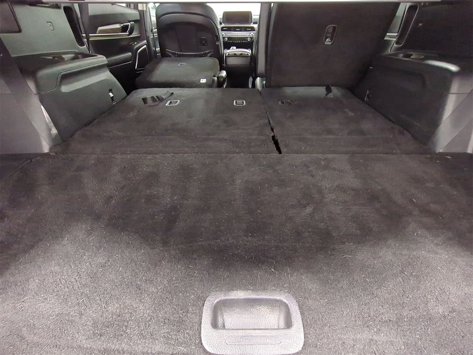 Thumbnail: 2021 Kia Telluride - 36