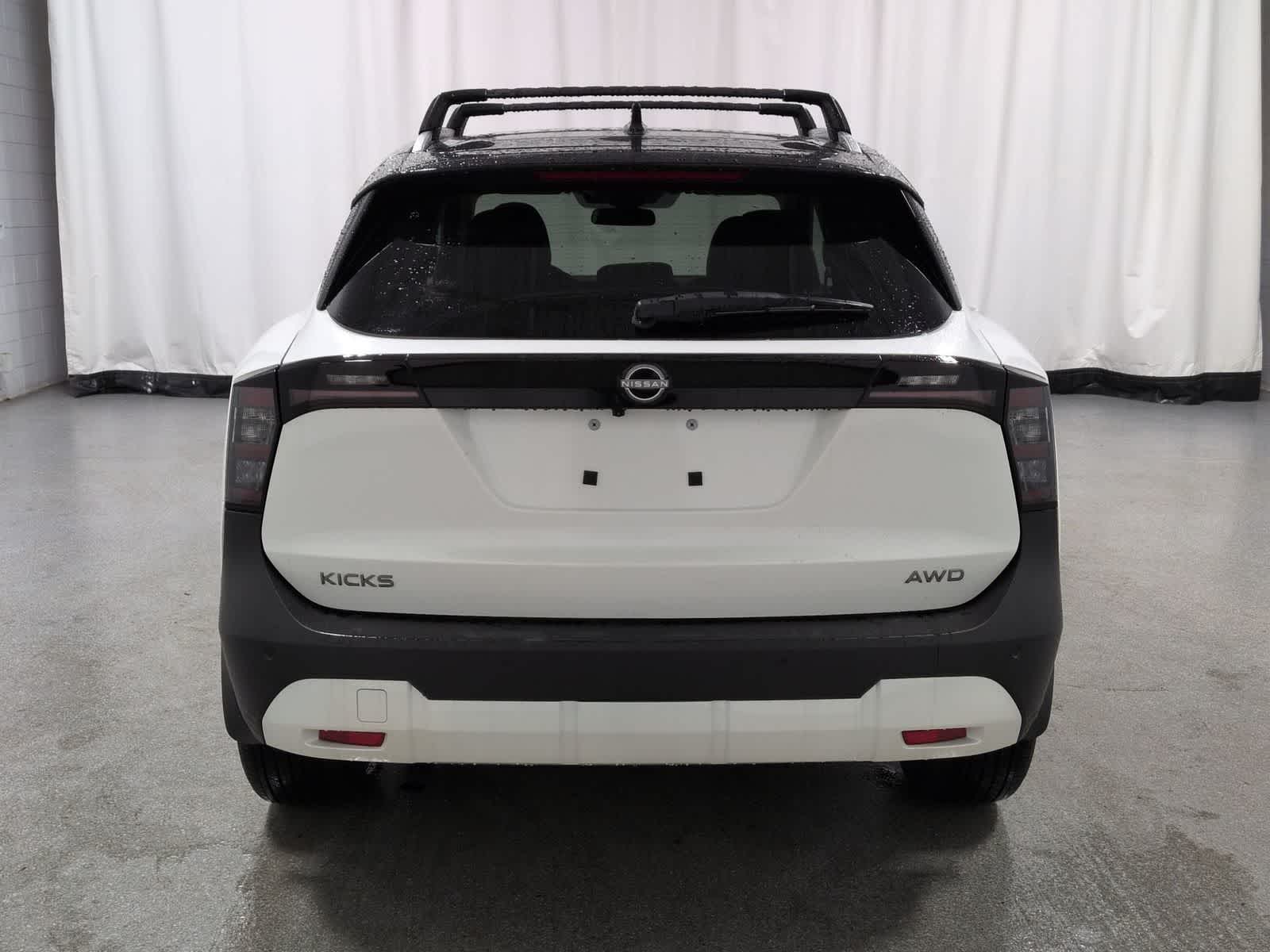 Thumbnail: 2026 Nissan Kicks - 13