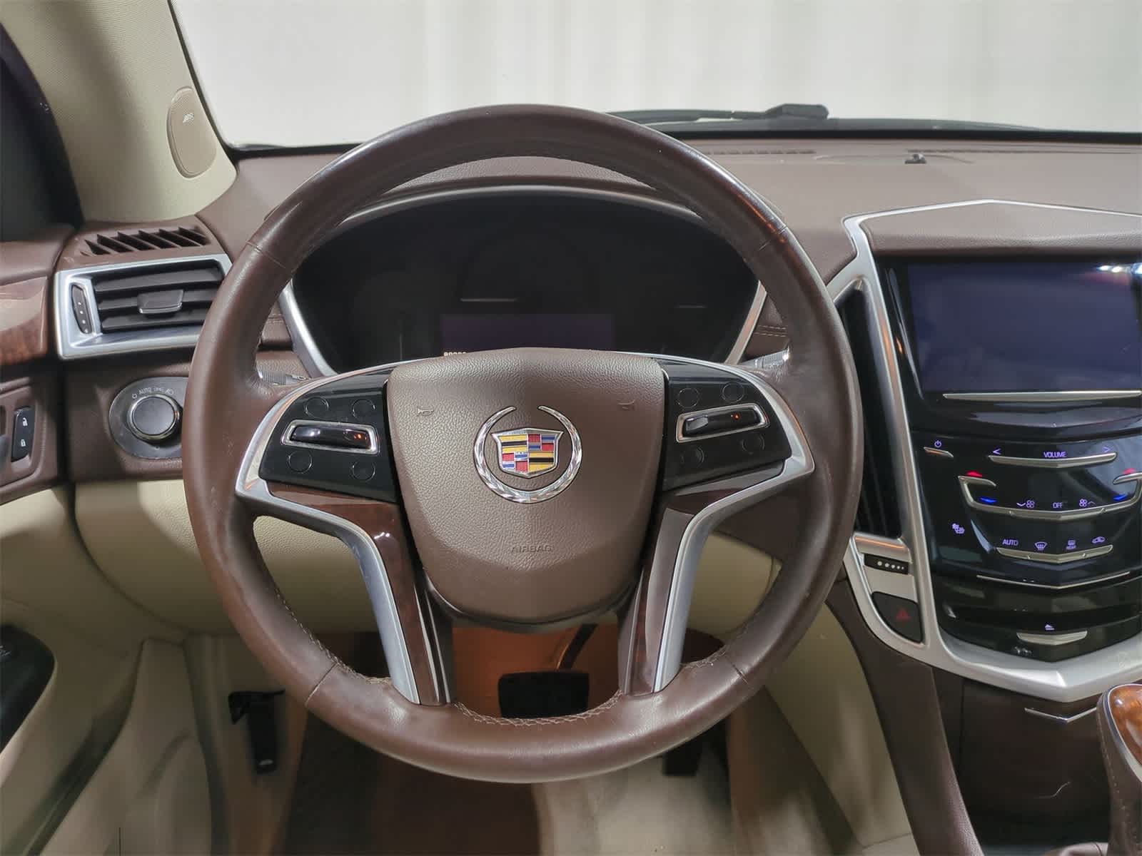 Thumbnail: 2015 Cadillac SRX - 25
