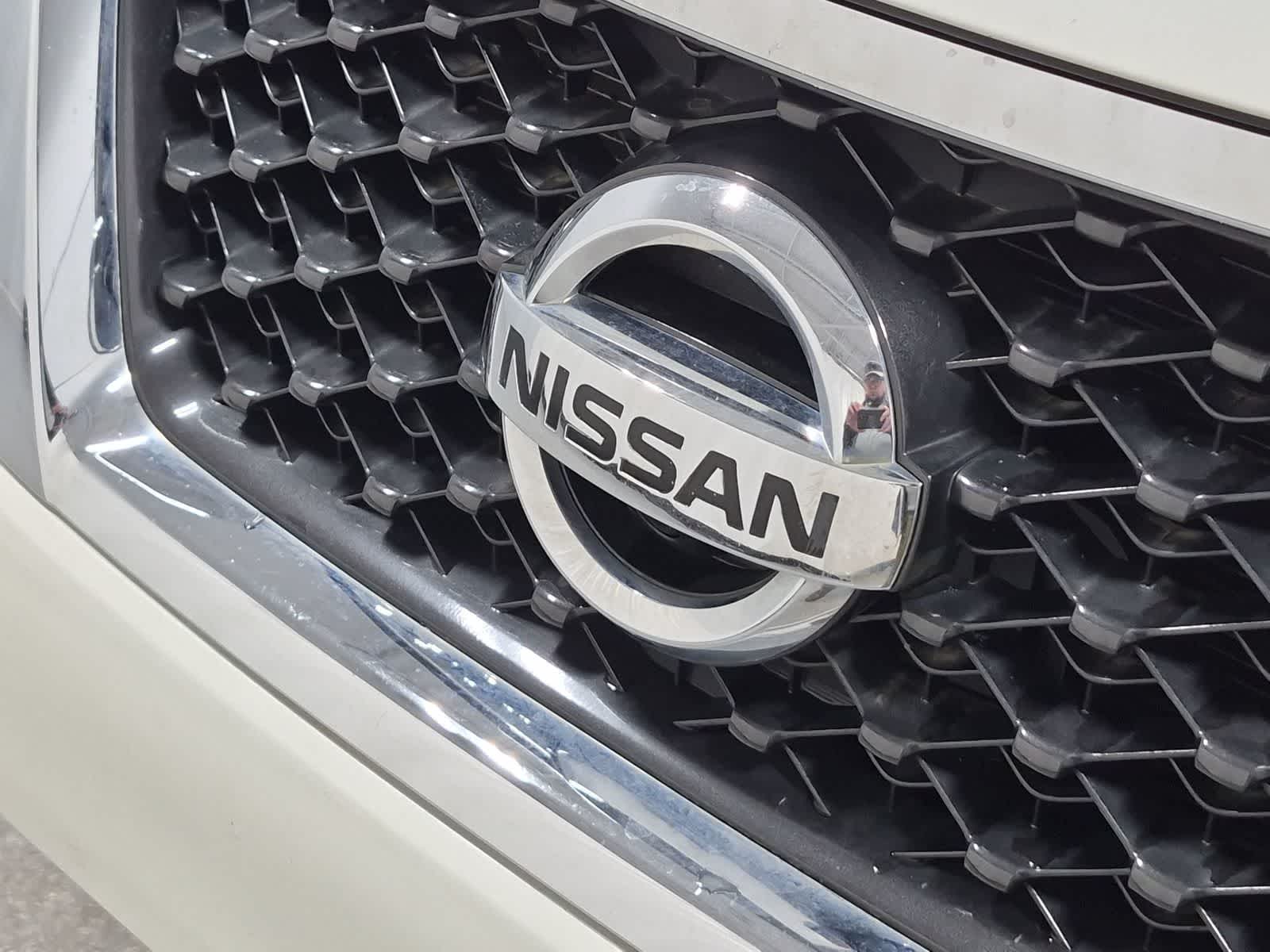 Thumbnail: 2015 Nissan Pathfinder - 19
