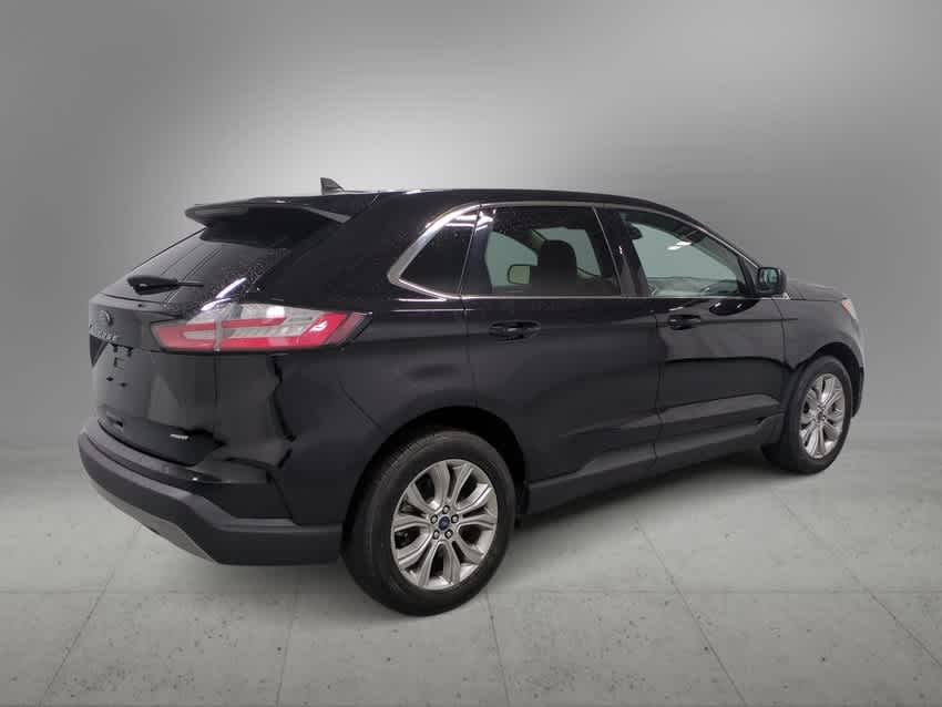 2024 Ford Edge SEL 8