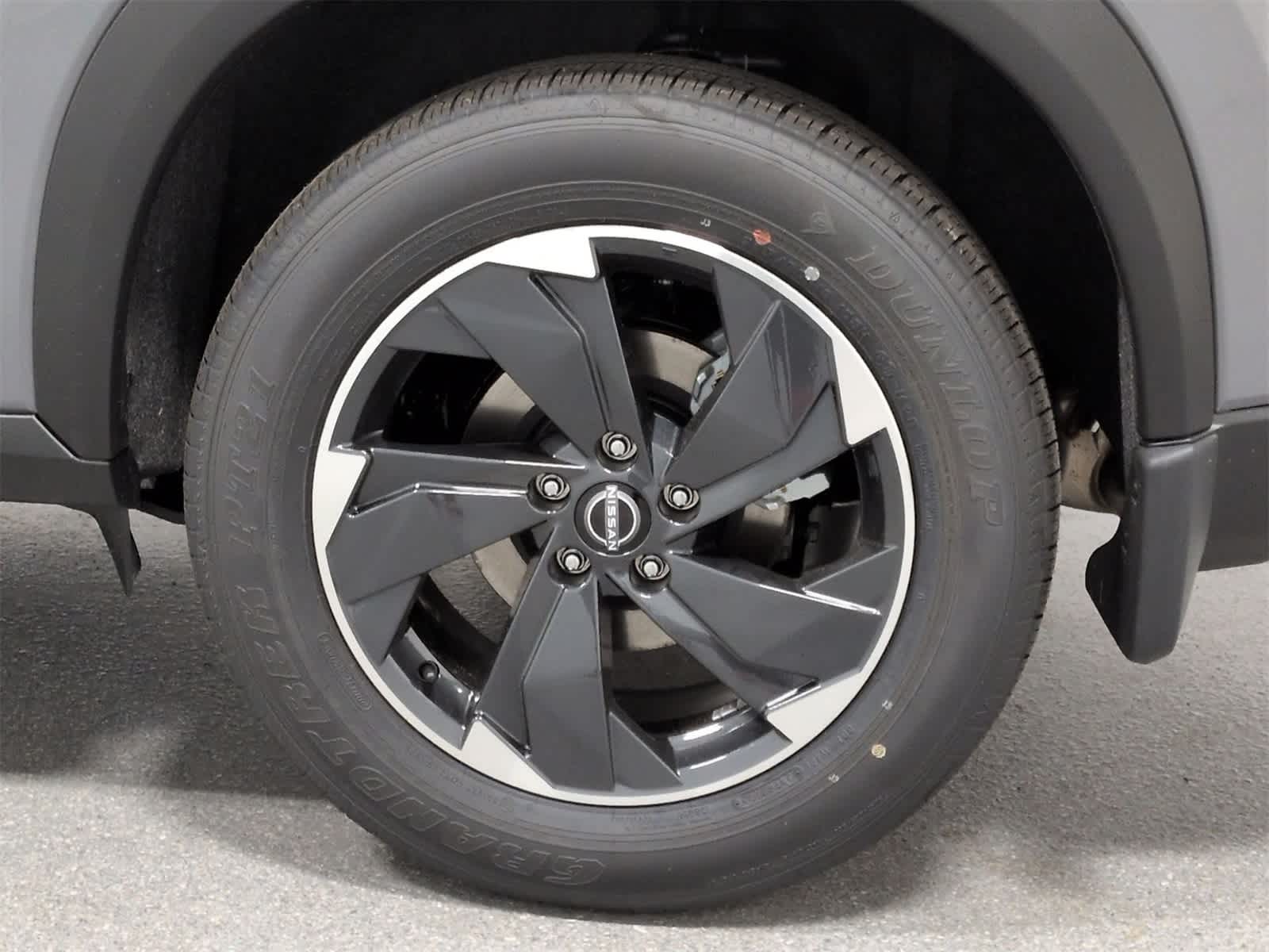 Thumbnail: 2026 Nissan Rogue - 14