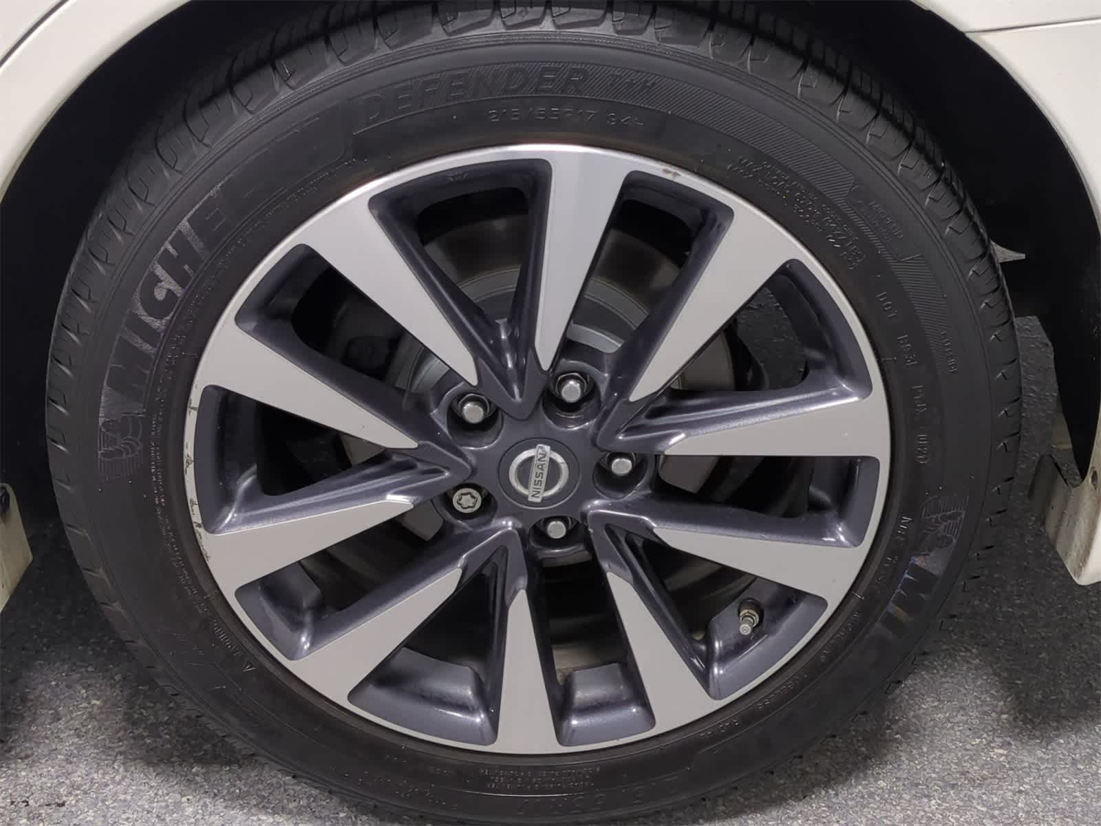 Thumbnail: 2016 Nissan Altima - 14
