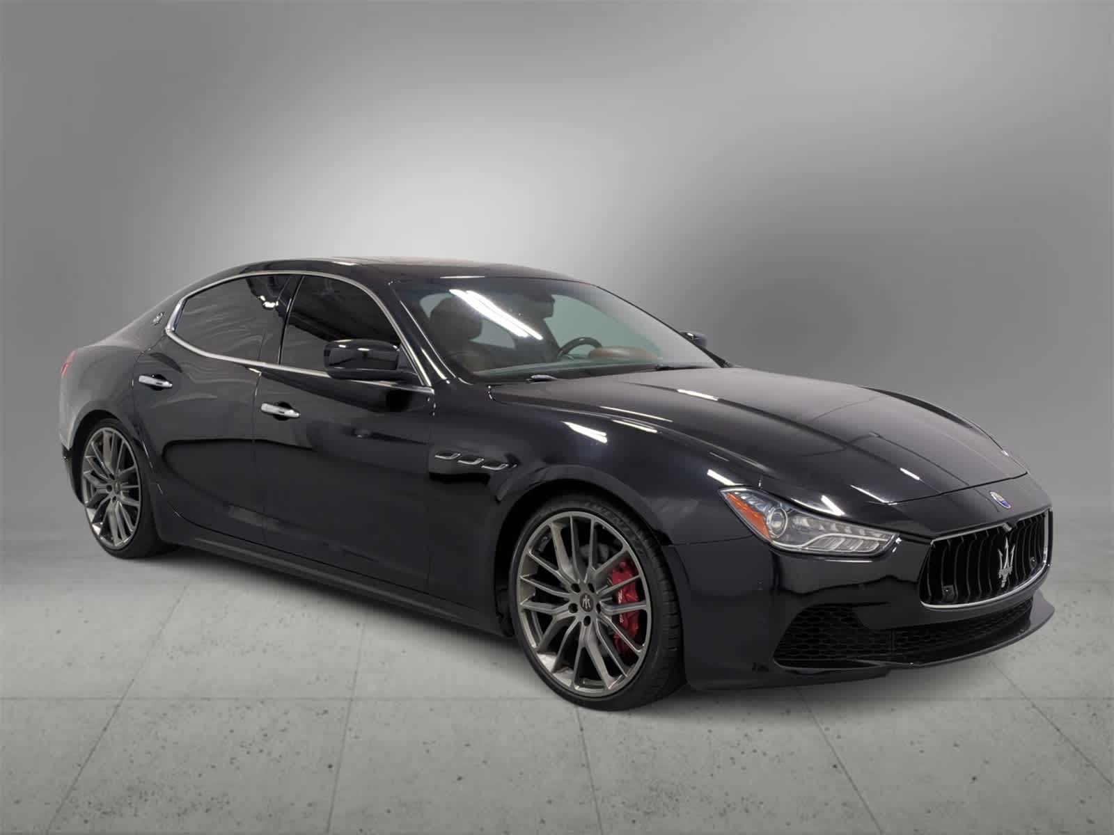 2014 Maserati Ghibli S Q4 photo 2