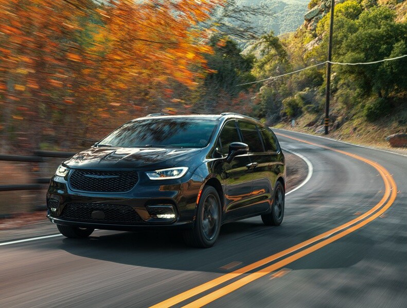 Chrysler Dealer near Detroit MI