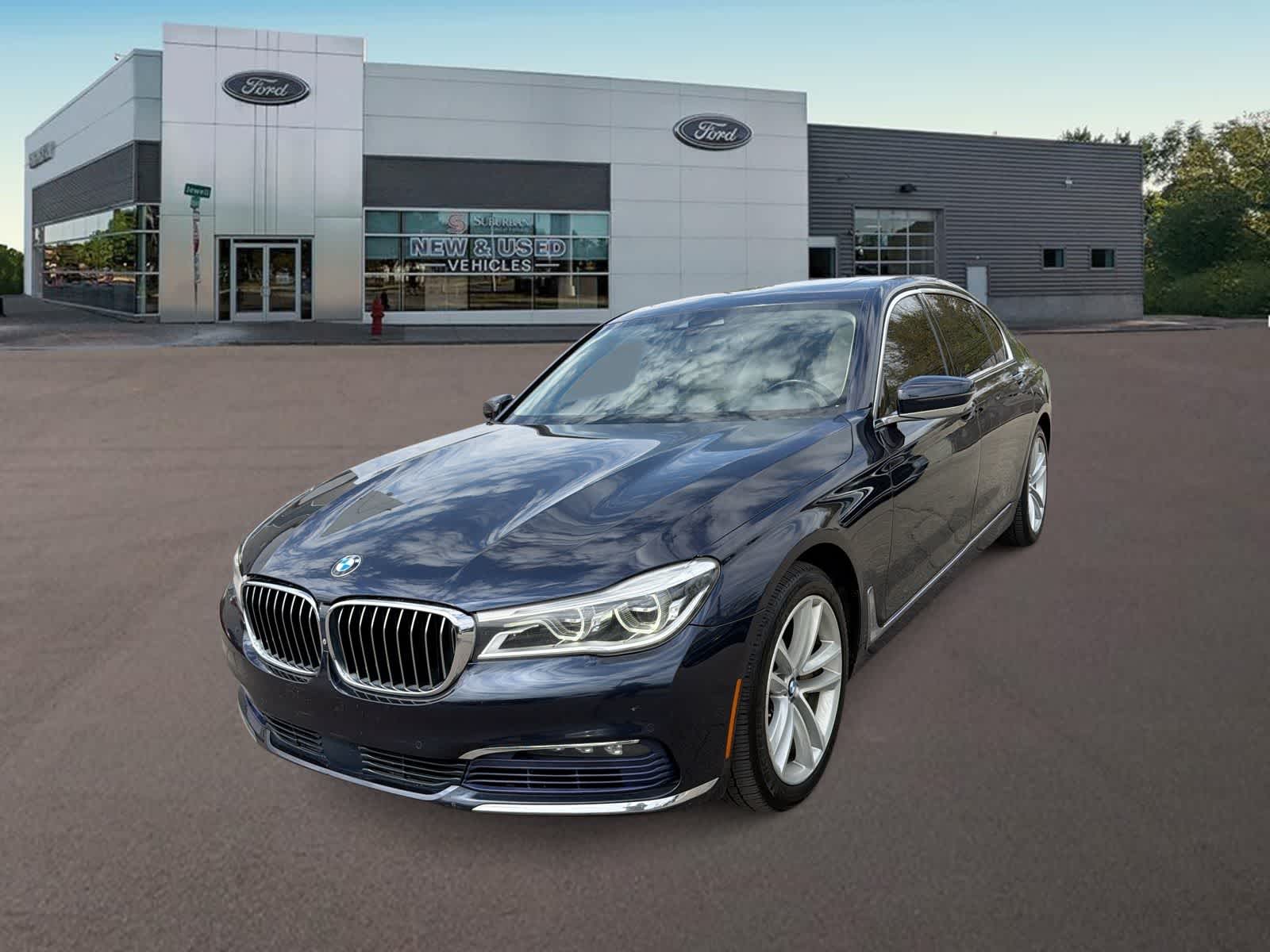 Thumbnail: 2016 BMW 7 Series - 5