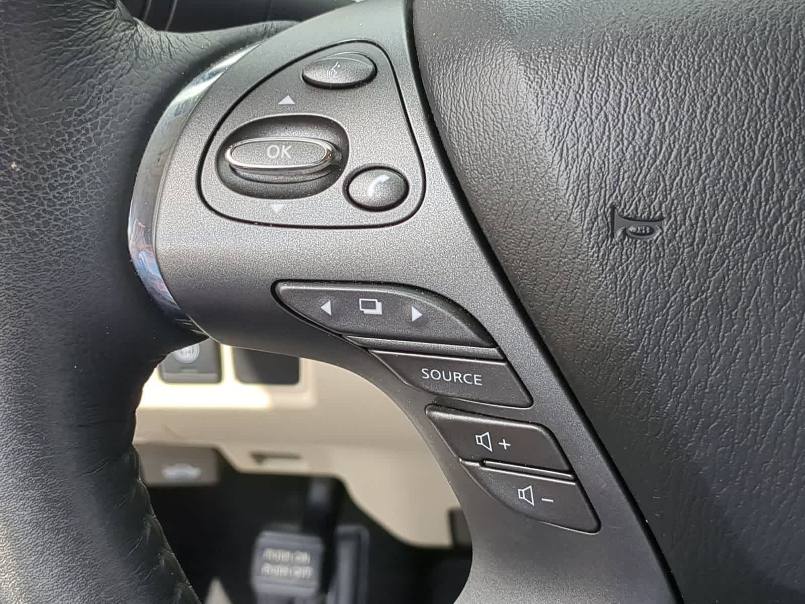Thumbnail: 2020 Nissan Murano - 26