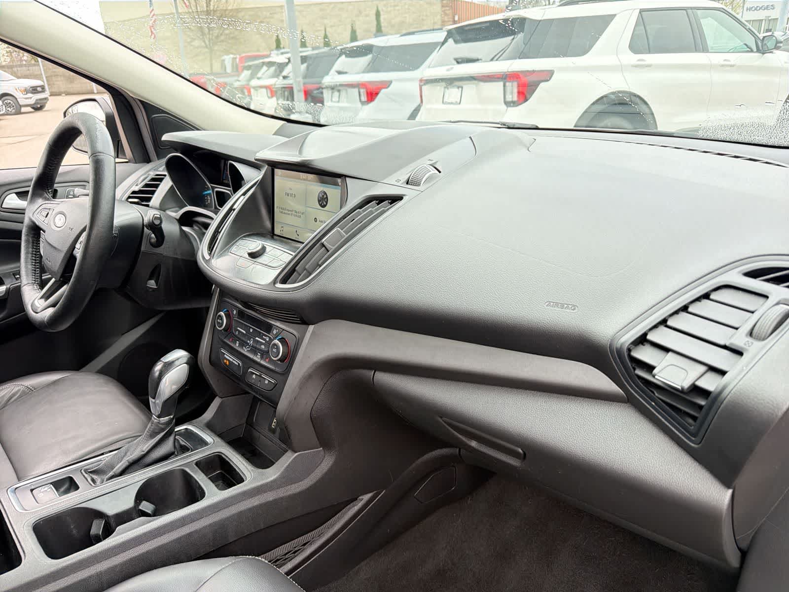 Thumbnail: 2019 Ford Escape - 19