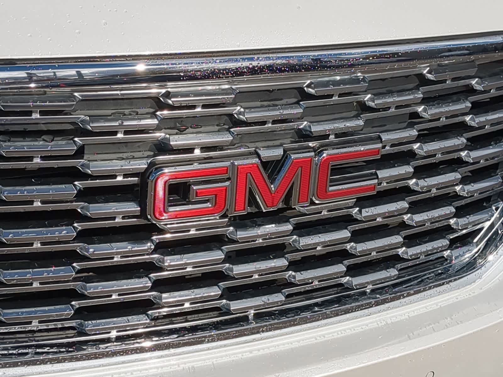 Thumbnail: 2018 GMC Yukon - 16