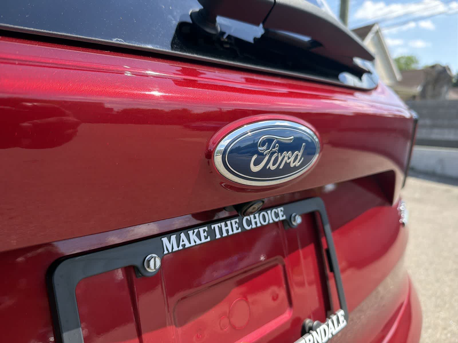 Thumbnail: 2019 Ford Escape - 15