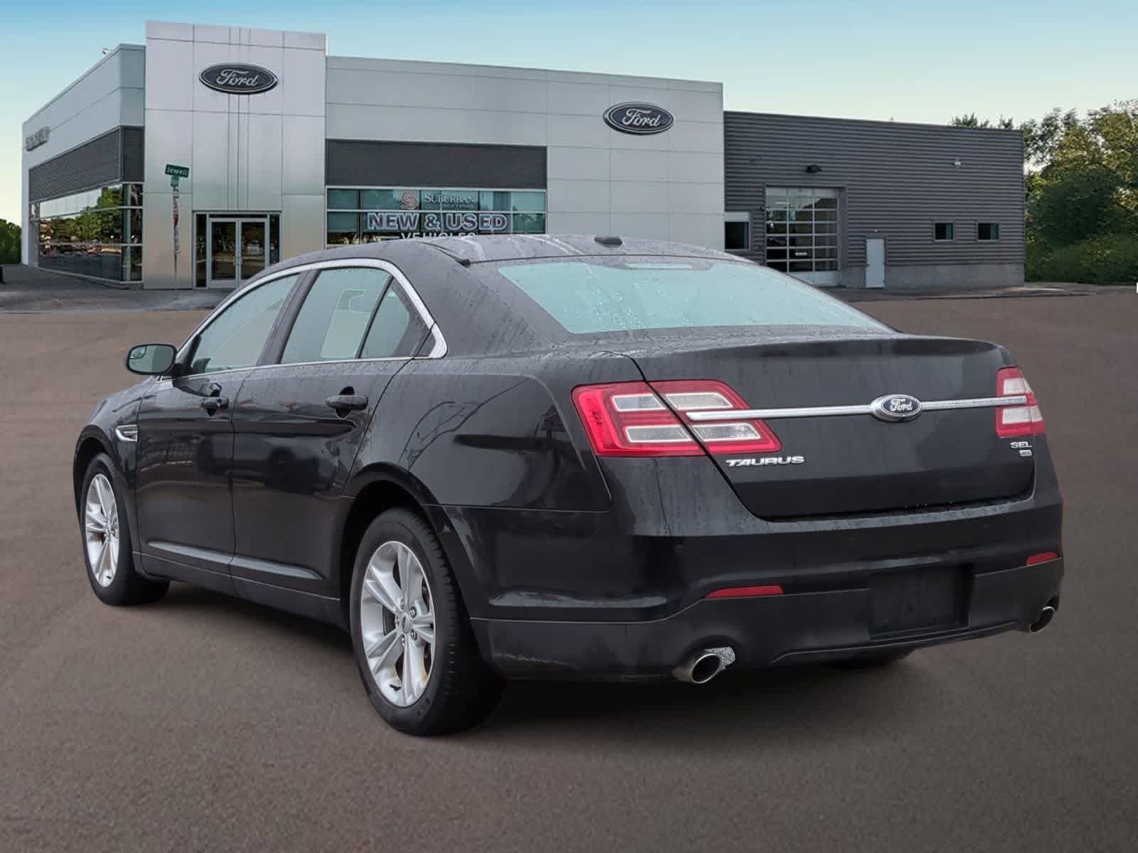 Thumbnail: 2018 Ford Taurus - 8