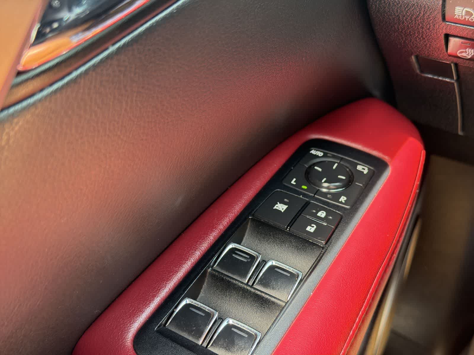 Thumbnail: 2016 Lexus RX - 28