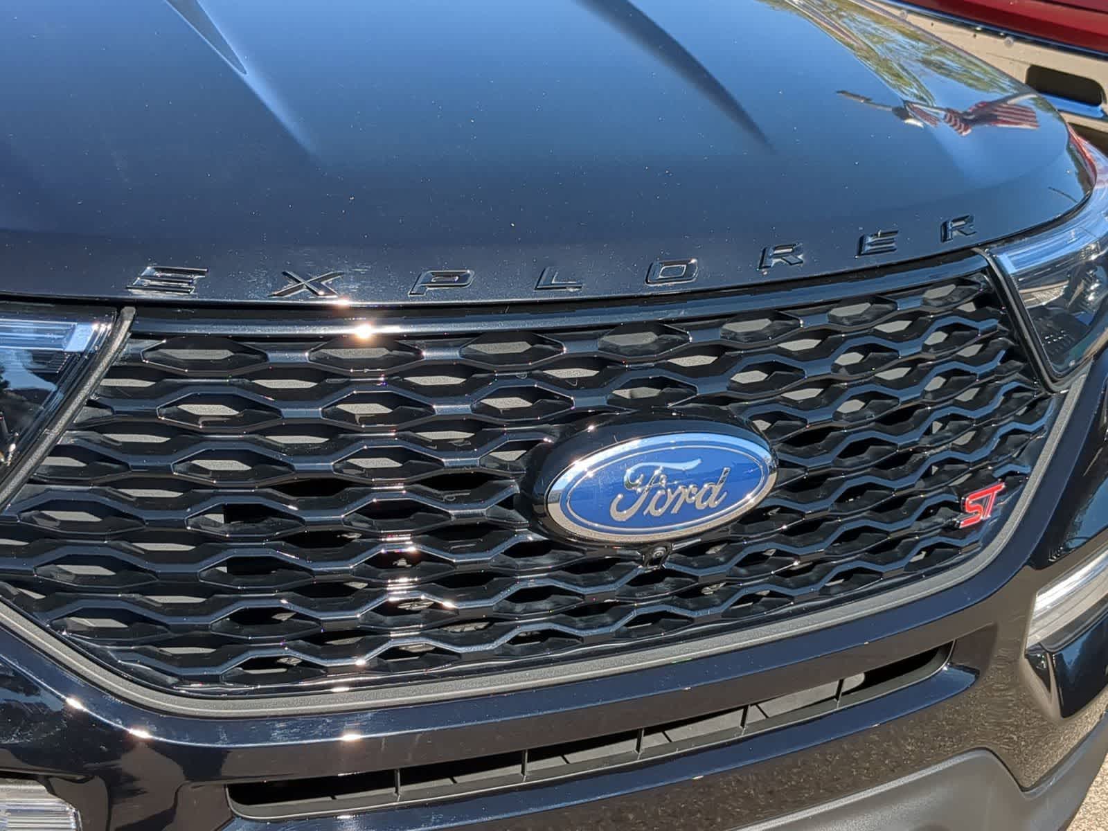 Thumbnail: 2023 Ford Explorer - 16