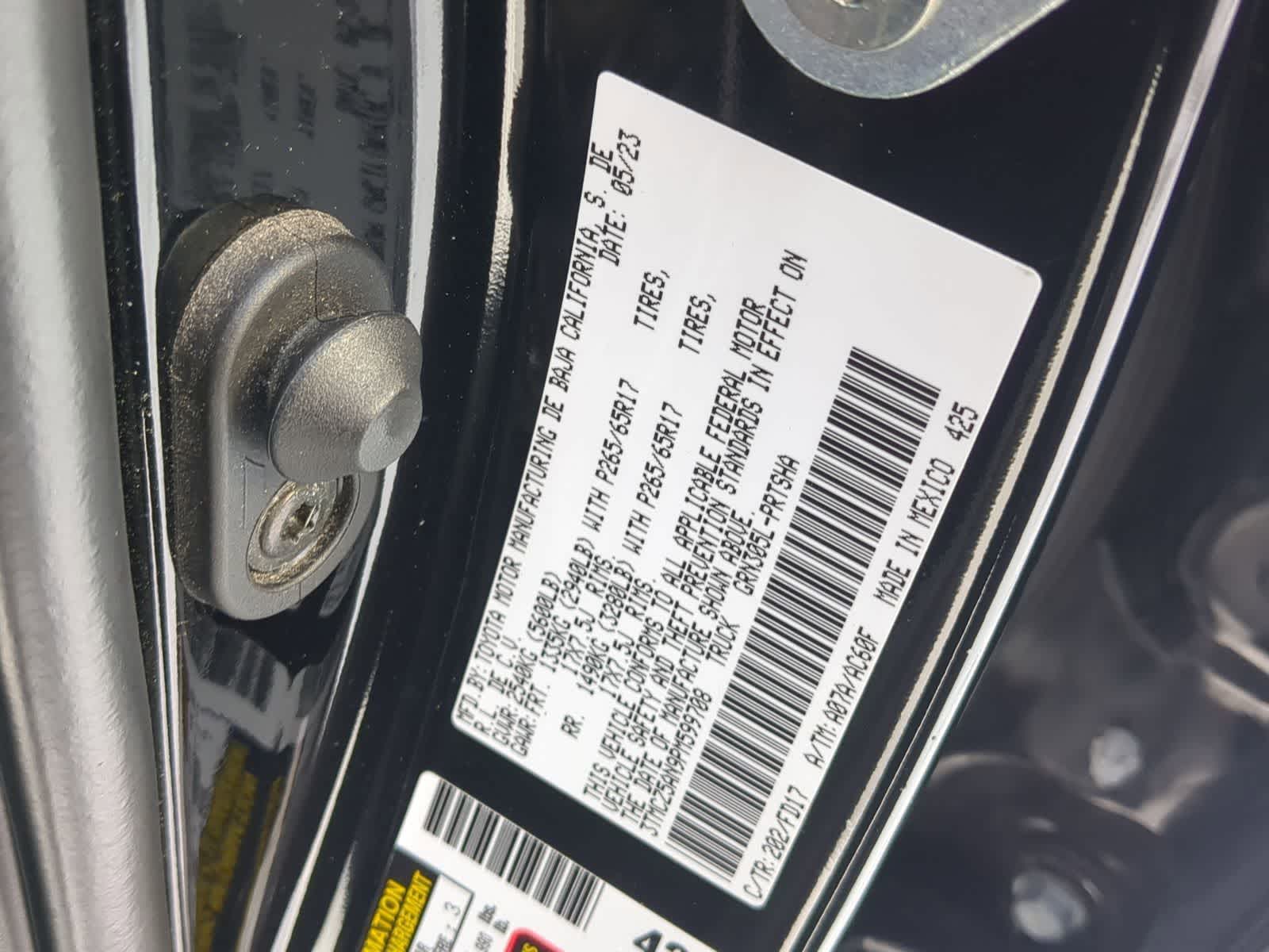 Thumbnail: 2023 Toyota Tacoma - 34