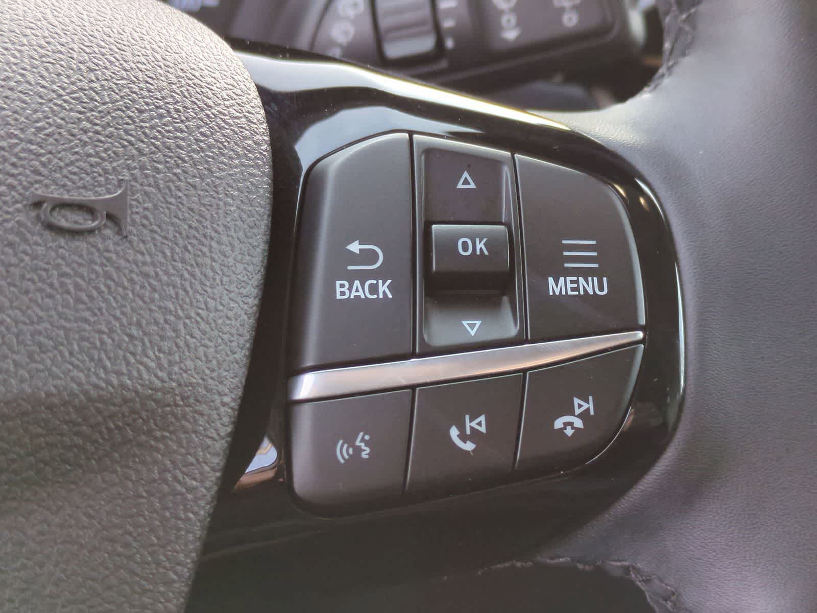 Thumbnail: 2022 Ford Escape - 29