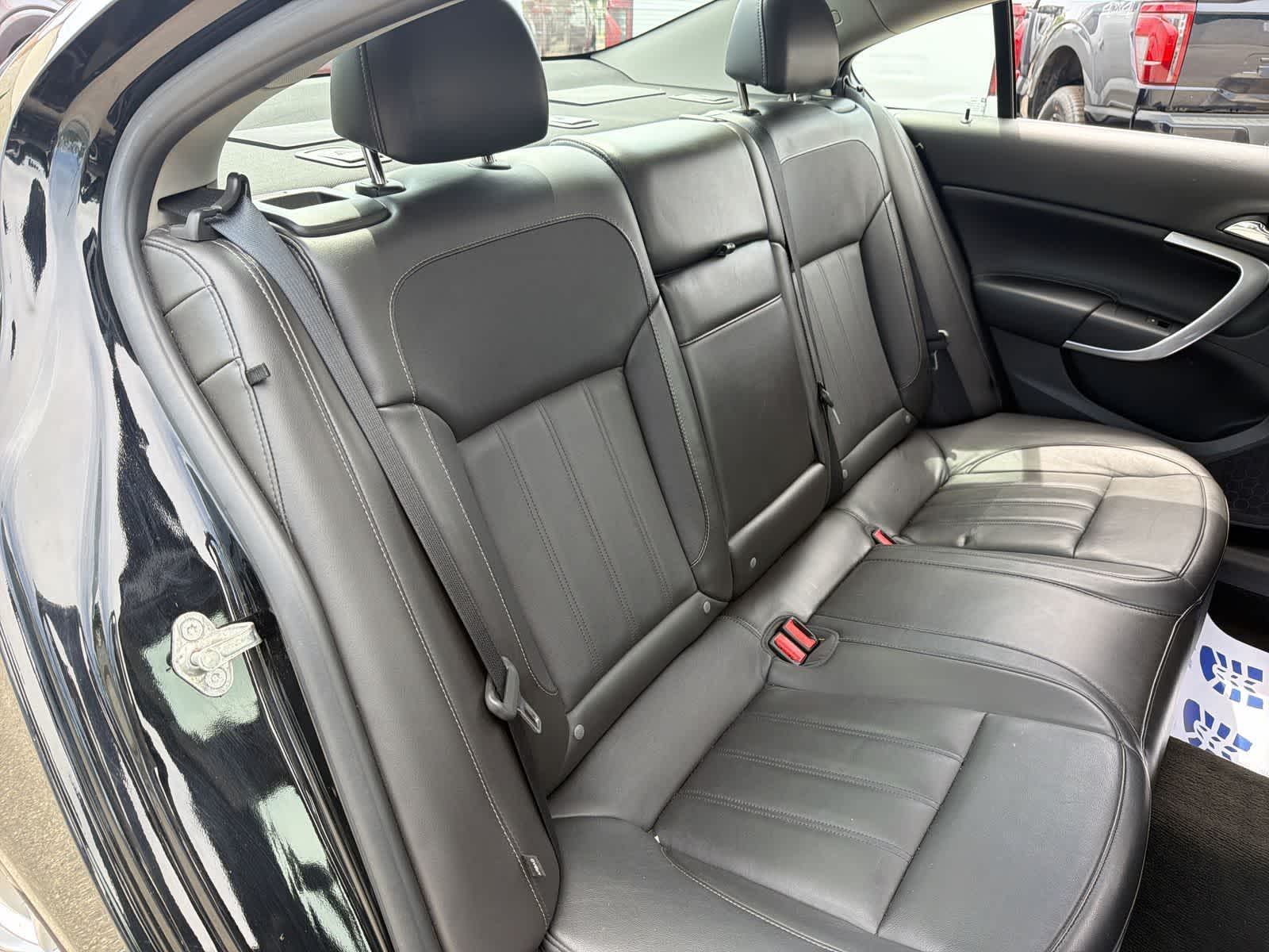 Thumbnail: 2016 Buick Regal - 26