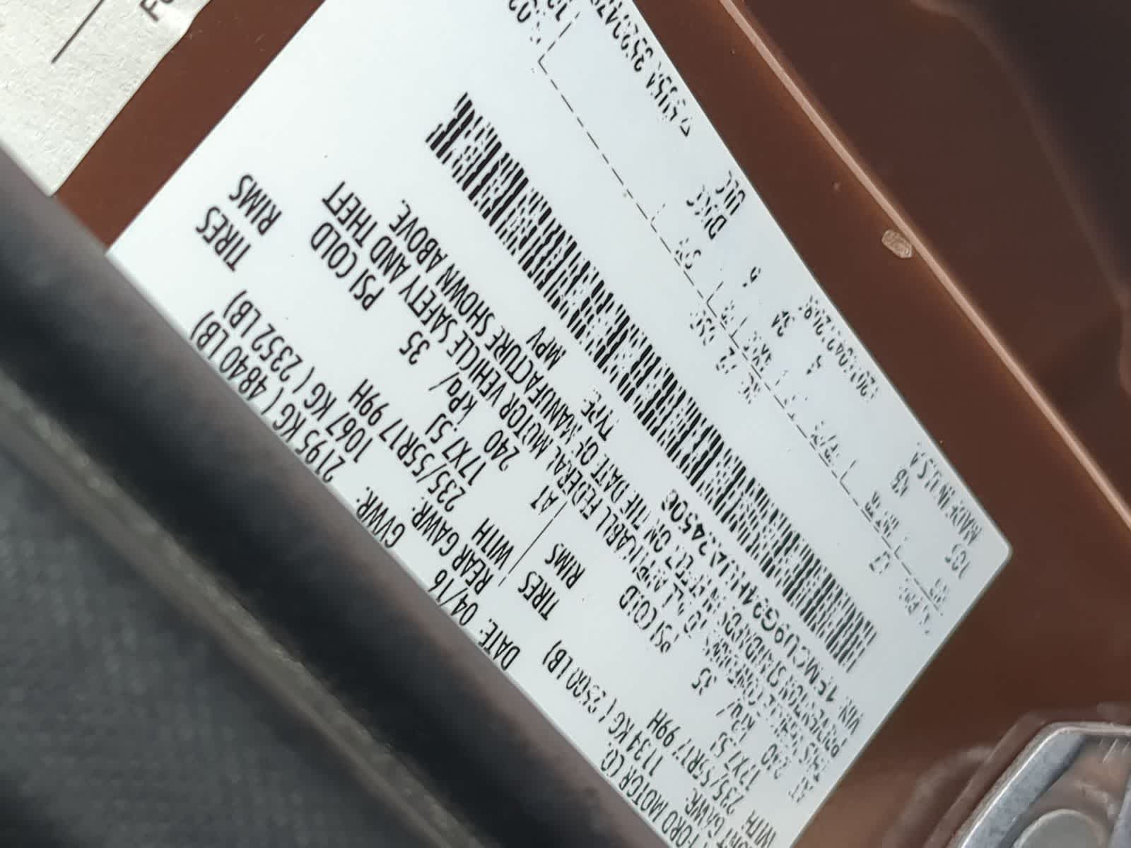 Thumbnail: 2017 Ford Escape - 36